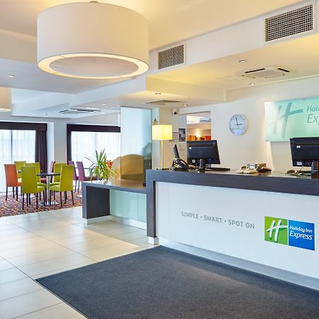 Holiday Inn Express Birmingham South A45, An Ihg Hotel Екстер'єр фото