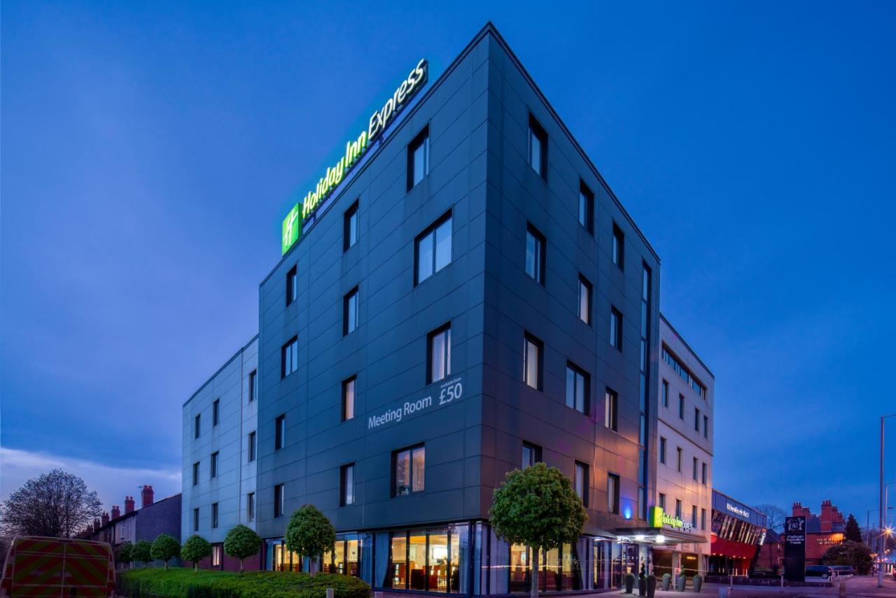 Holiday Inn Express Birmingham South A45, An Ihg Hotel Екстер'єр фото
