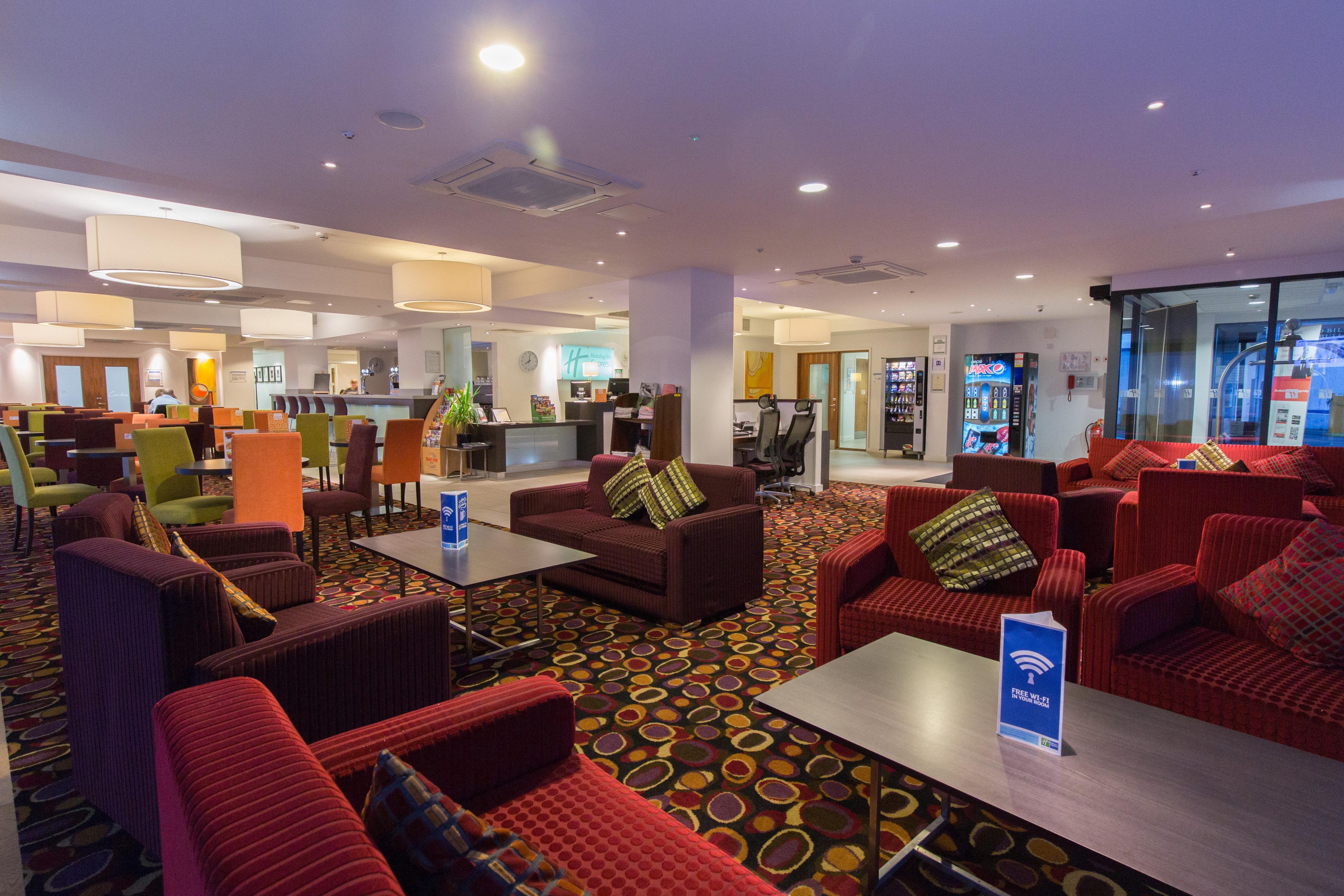 Holiday Inn Express Birmingham South A45, An Ihg Hotel Інтер'єр фото