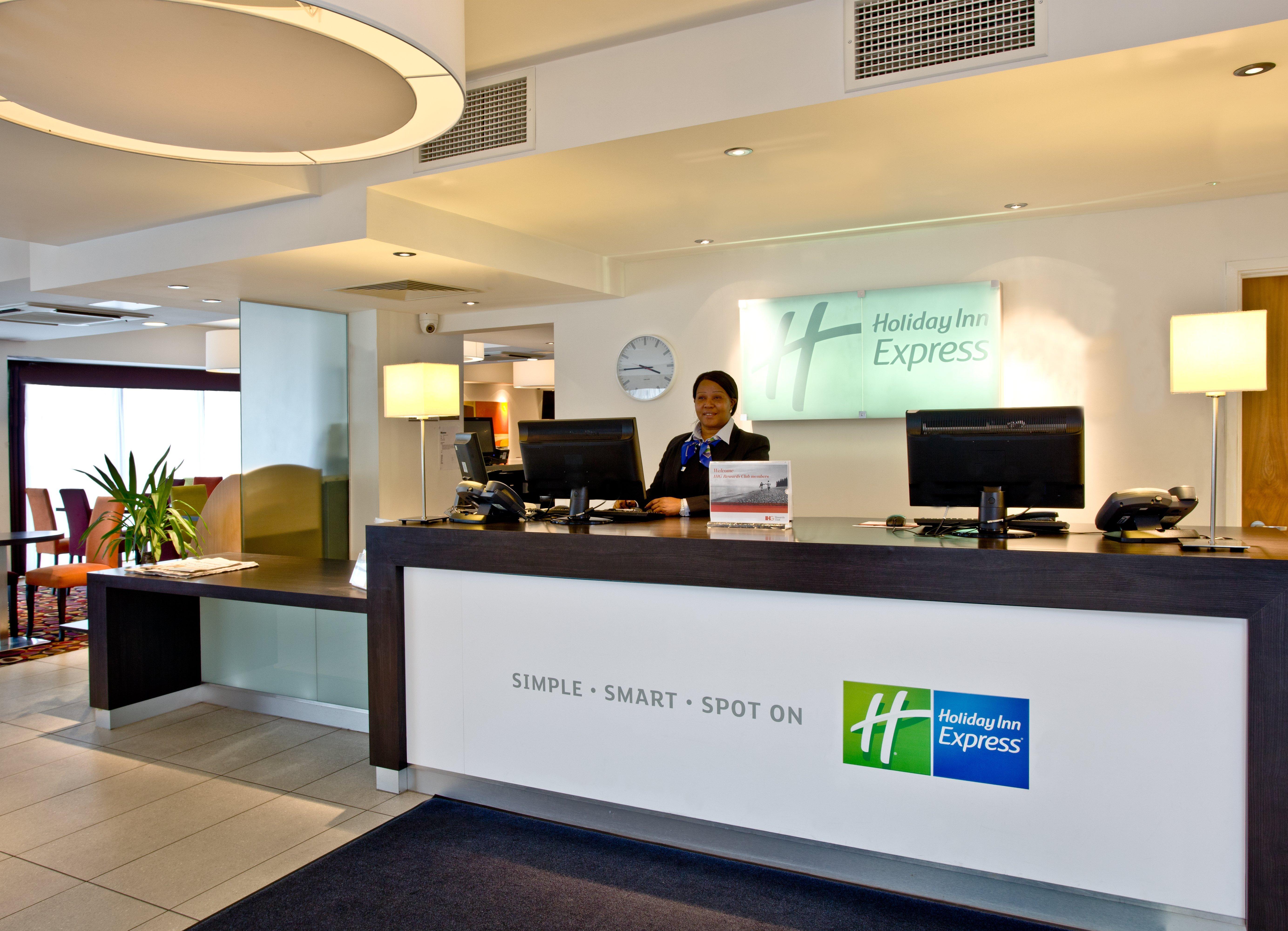 Holiday Inn Express Birmingham South A45, An Ihg Hotel Екстер'єр фото