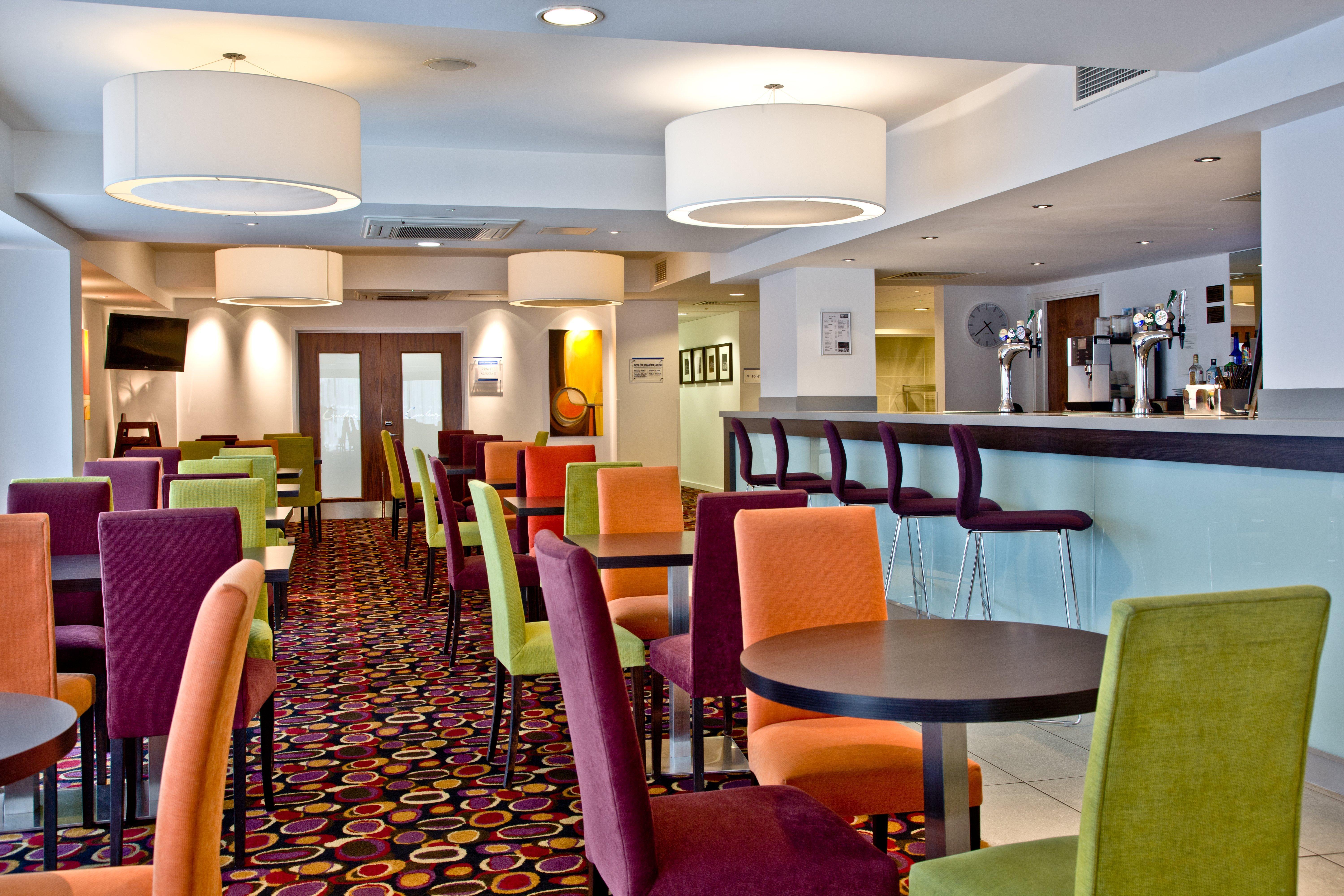 Holiday Inn Express Birmingham South A45, An Ihg Hotel Екстер'єр фото