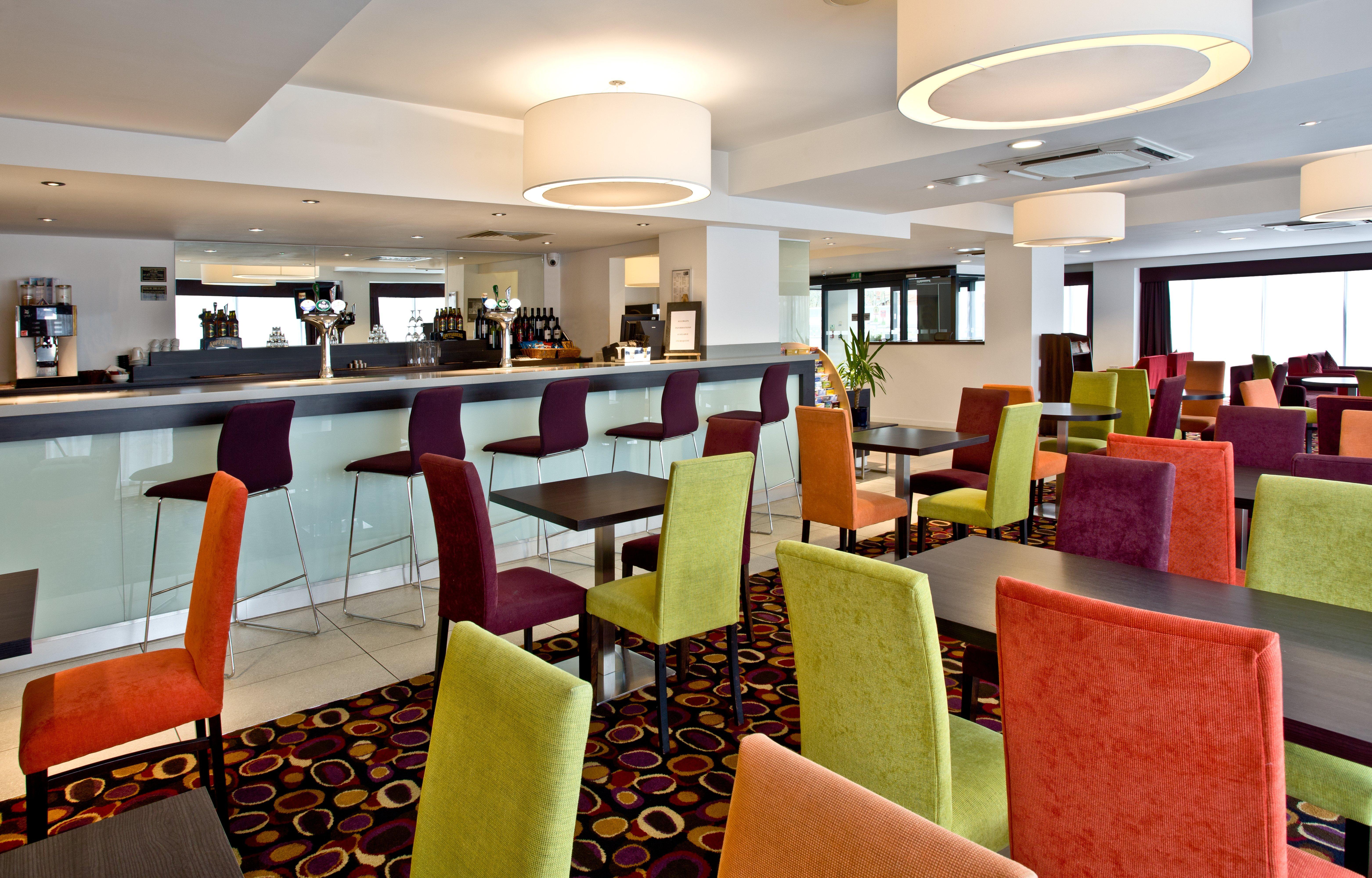 Holiday Inn Express Birmingham South A45, An Ihg Hotel Екстер'єр фото