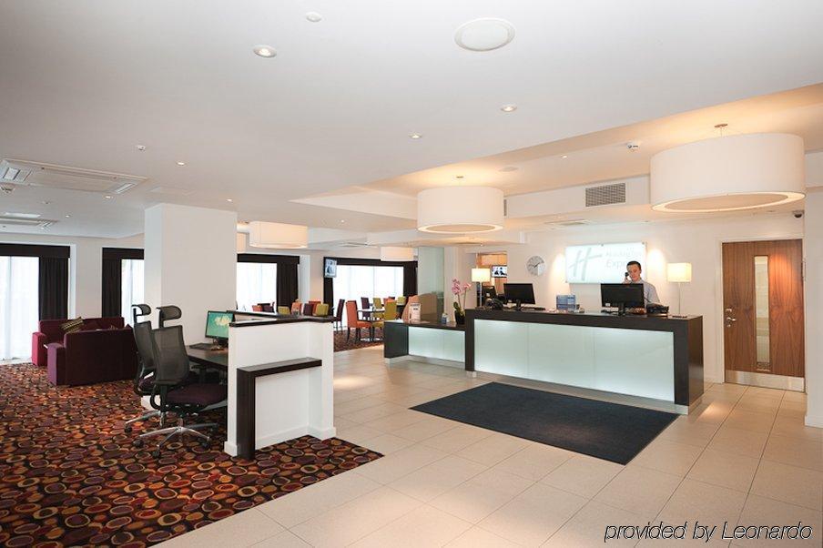 Holiday Inn Express Birmingham South A45, An Ihg Hotel Інтер'єр фото